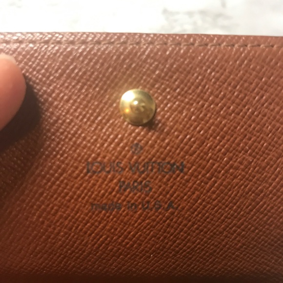 ✨Louis Vuitton Monogrammed Women’s Wallet✨ - Picture 3 of 8
